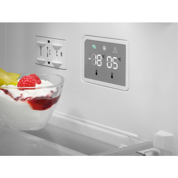 AEG - Frittstående kombiskap - RCB632E9MW