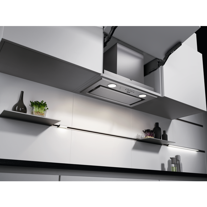 AEG - Integrert ventilator - DGE5661HM