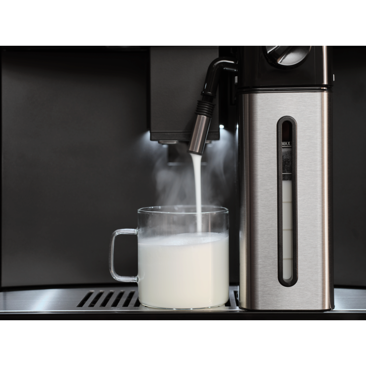 AEG - Integrert kaffemaskin - TC8NK7B