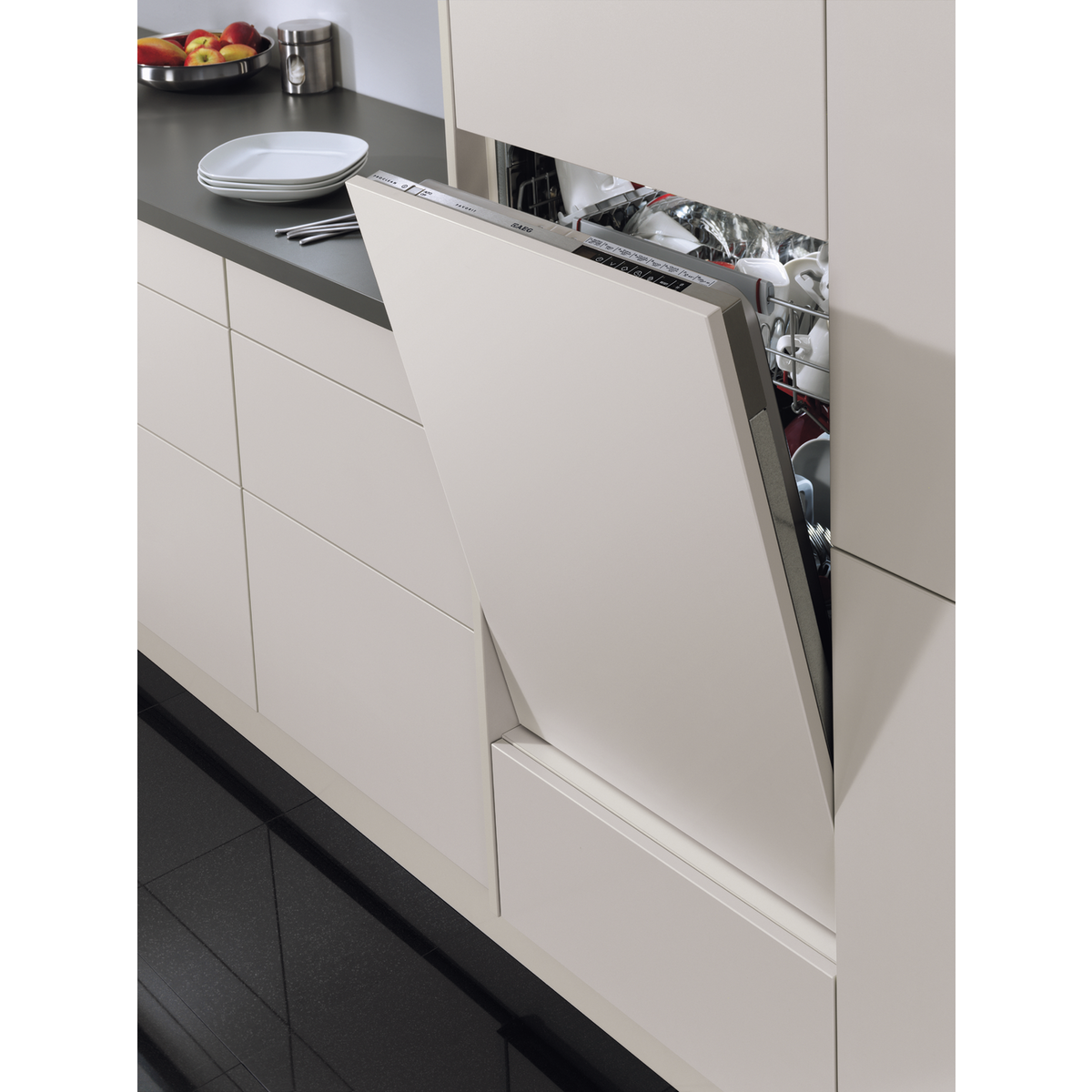 AEG - Oppvaskmaskin 60 cm - FSK53617Z