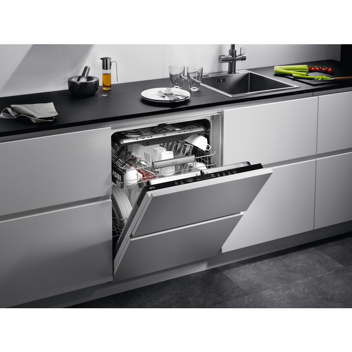 AEG - Oppvaskmaskin 60 cm - FSE83827P
