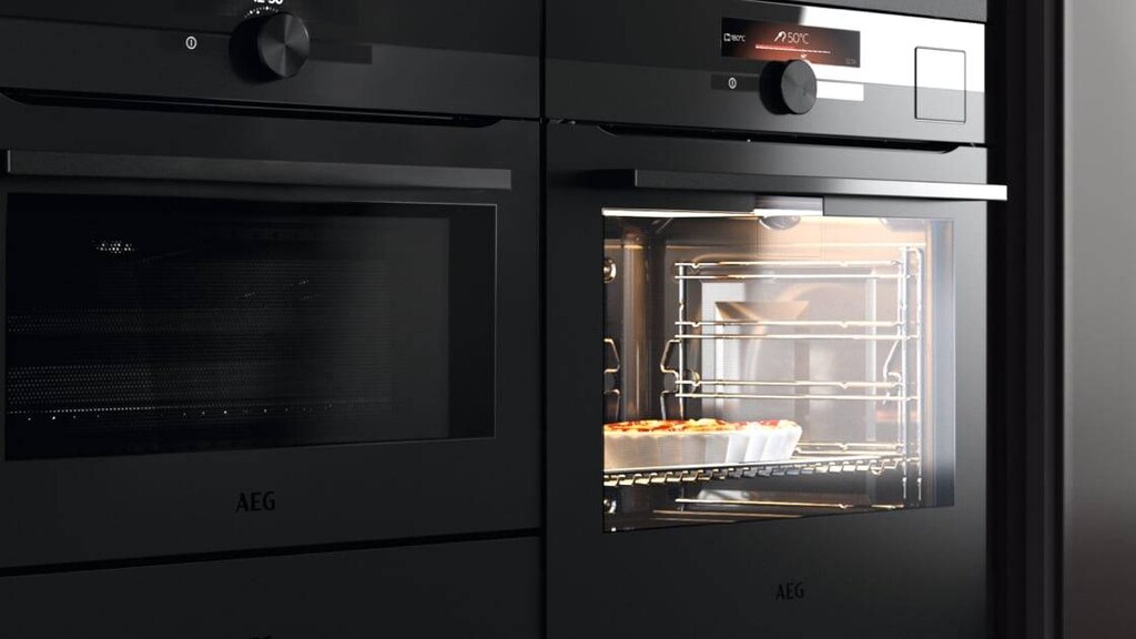 Mattsvart design og elegante produkter til AEG